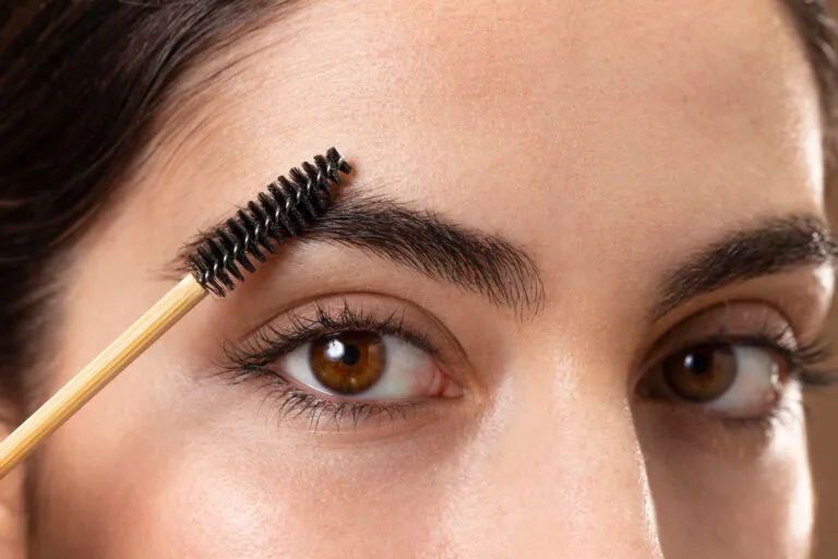 Eyebrow Grooming With Spoolie Brush
